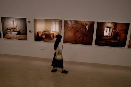 Utstillingseleganse: En stilguide for kunståpninger og gallerier