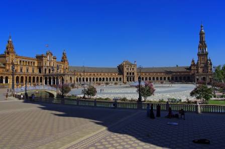 8 Reasons to Visit Plaza de España in Madrid